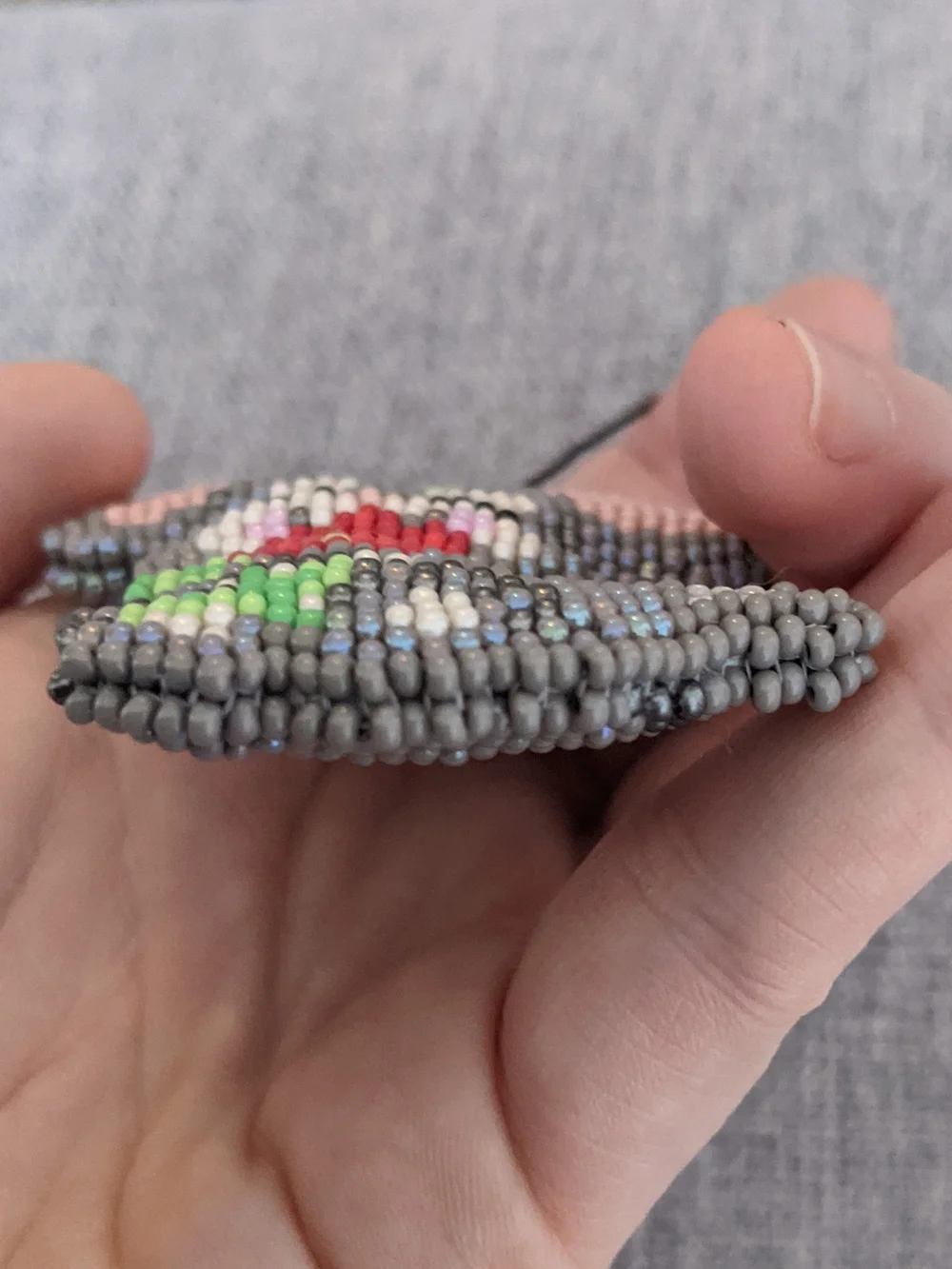 Handmade Beaded Gray Mouse Pet Toy Charm with Green Bow and Red Flower